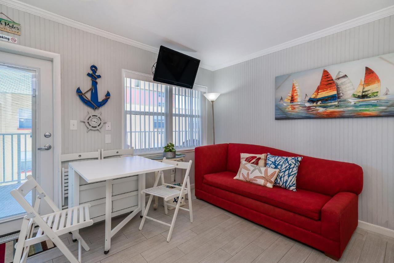 Sea Rocket 18 Leilighet St. Pete Beach Eksteriør bilde